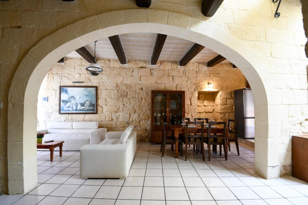 Ta'Peppa Villa Xagħra Екстериор снимка