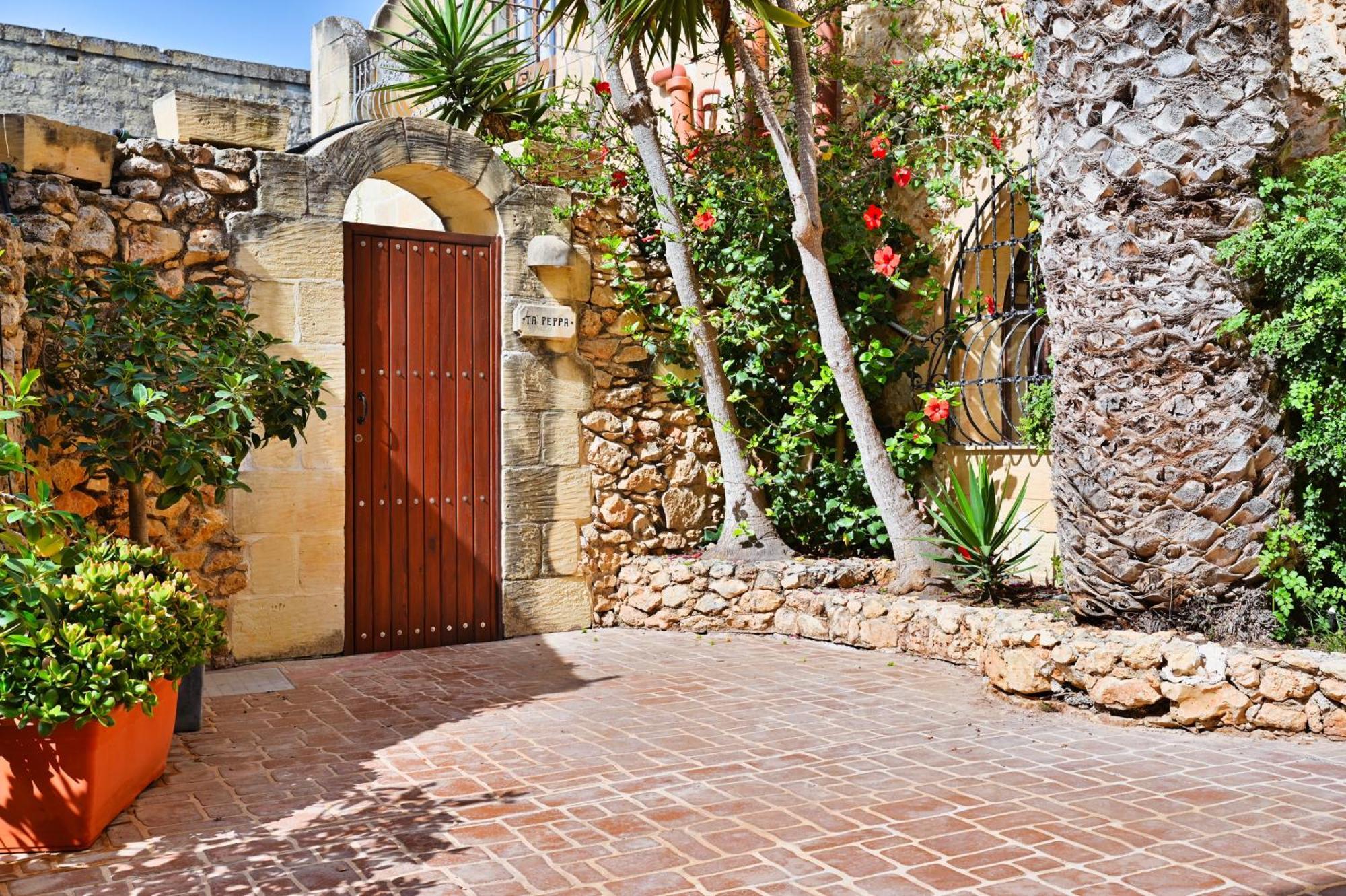 Ta'Peppa Villa Xagħra Екстериор снимка